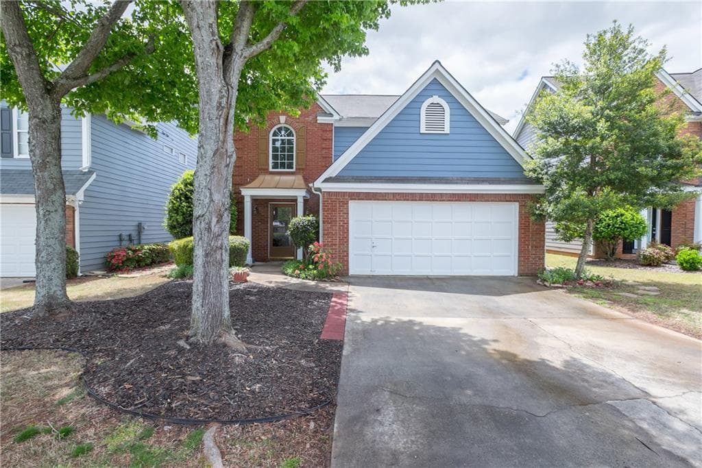 3 bedroom, 1,799 sq ft single family residence sold at 1245 Birchwood Lane, Roswell, GA 30076