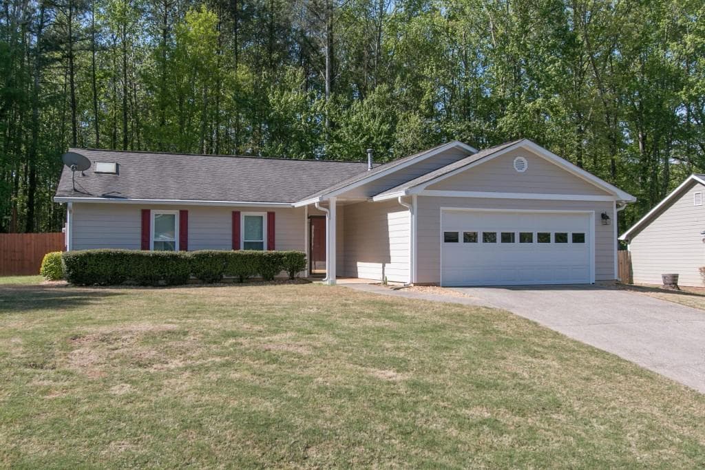 4715 Hanstedt Trace, Johns Creek, GA 30022 — most recent listing photo