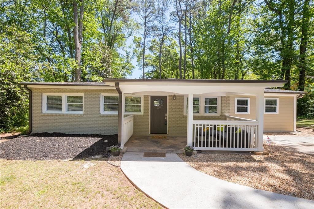 319 Mcdonald Court, Marietta, GA 30064 — most recent listing photo