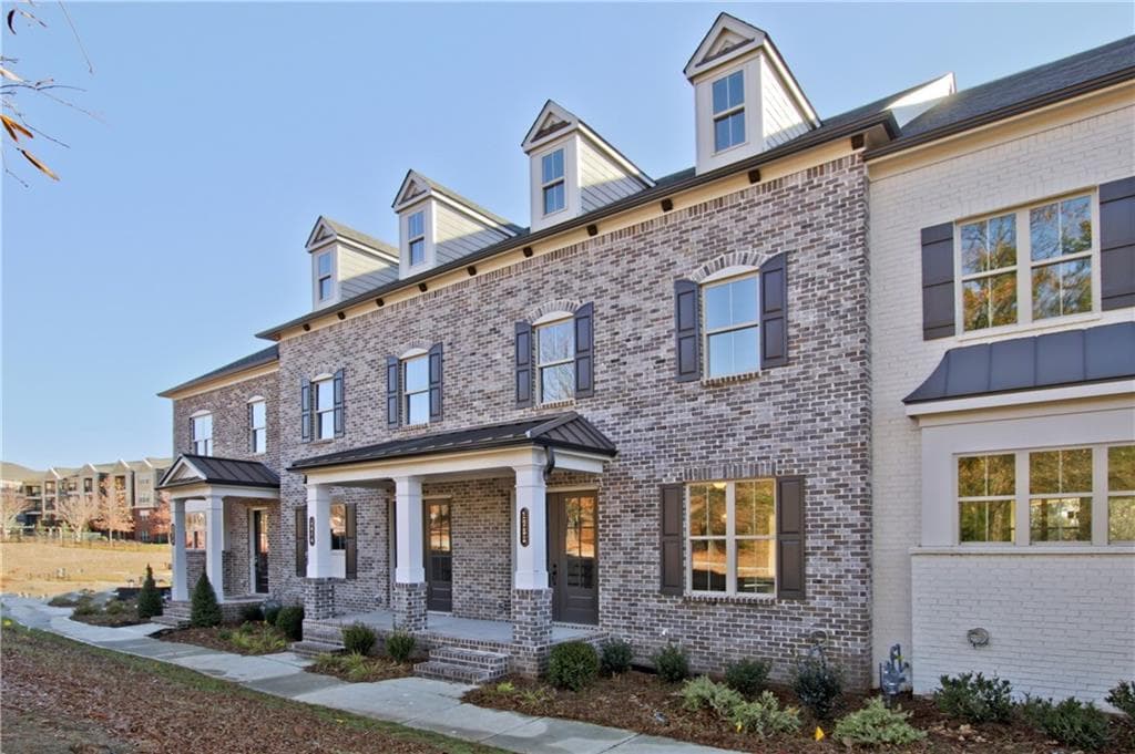 1934 Forte Lane, Alpharetta, GA 30009 — most recent listing photo