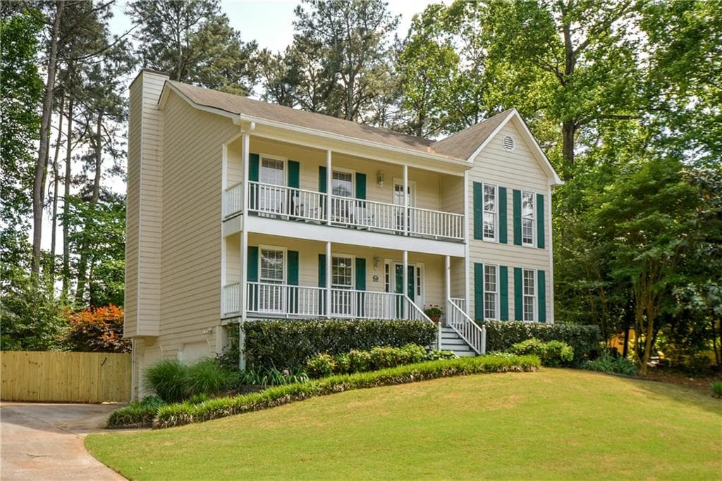 2440 Edge Hill Drive, Snellville, GA 30078 — most recent listing photo