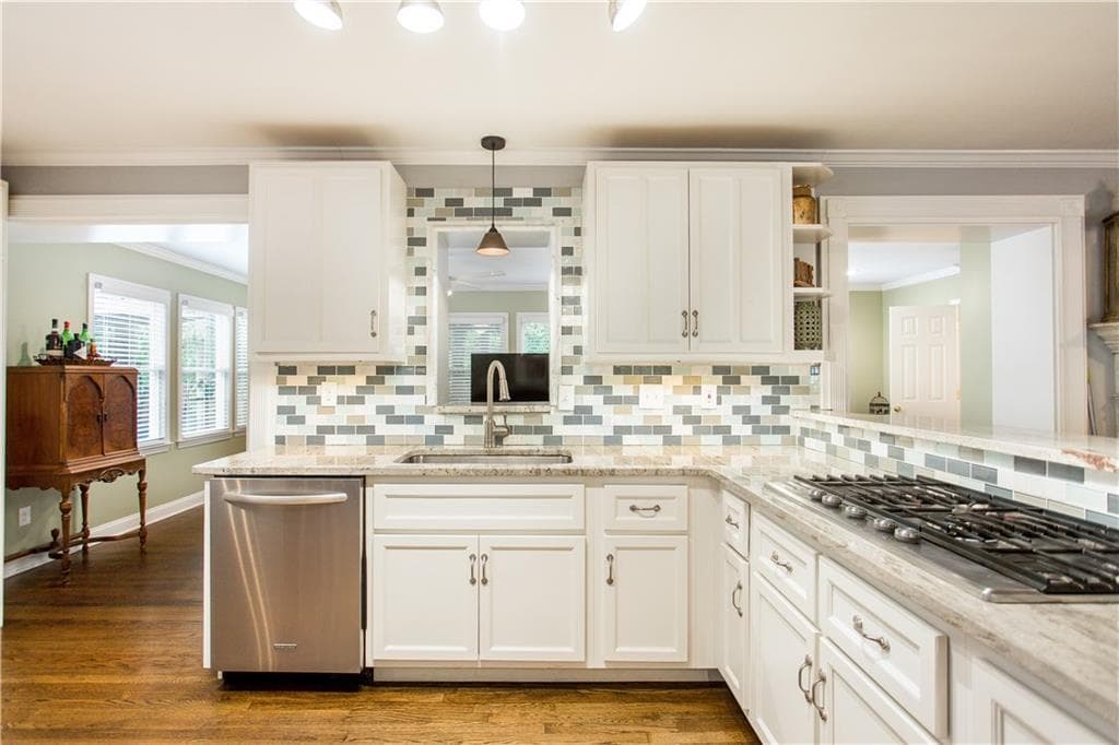 3 bedroom, 2,484 sq ft single family residence sold at 3160 King Arthur Court, Atlanta, GA 30345
