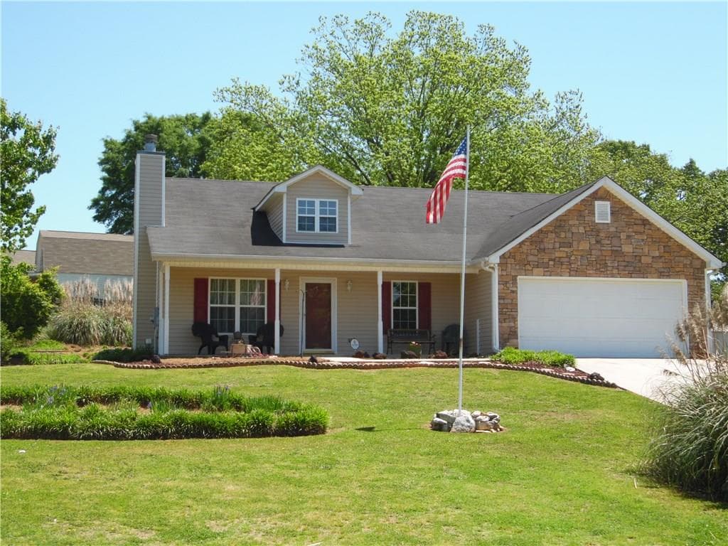 3 bedroom, 1,486 sq ft single family residence sold at 933 Justin Drive, Winder, GA 30680