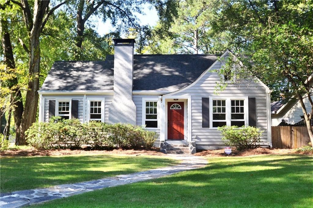 4 bedroom, 2,260 sq ft single family residence sold at 19 ARC Way, Atlanta, GA 30305