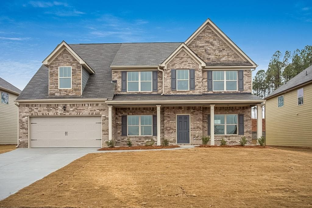 5 bedroom single family residence sold at 10902 Southwood Drive, Hampton, GA 30228