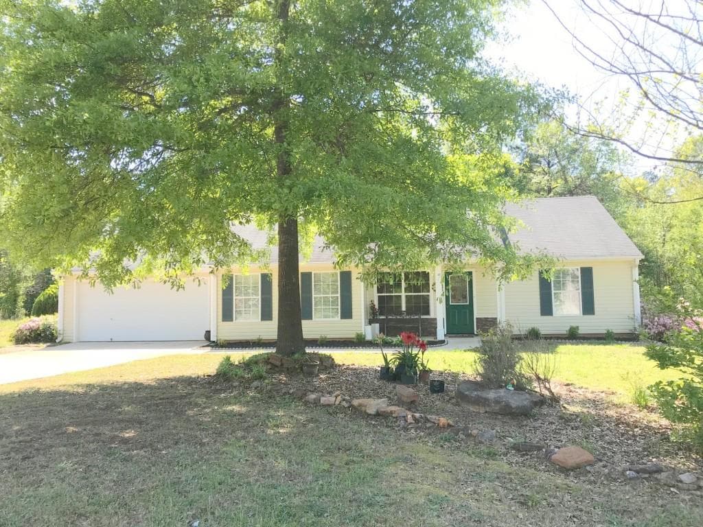 340 Beacon Drive, Maysville, GA 30558 — most recent listing photo