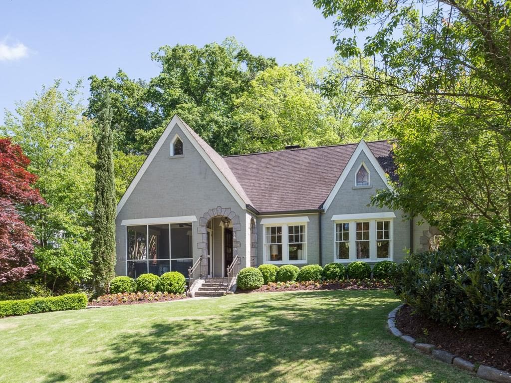 5 bedroom single family residence sold at 1685 Noble Drive, Atlanta, GA 30306