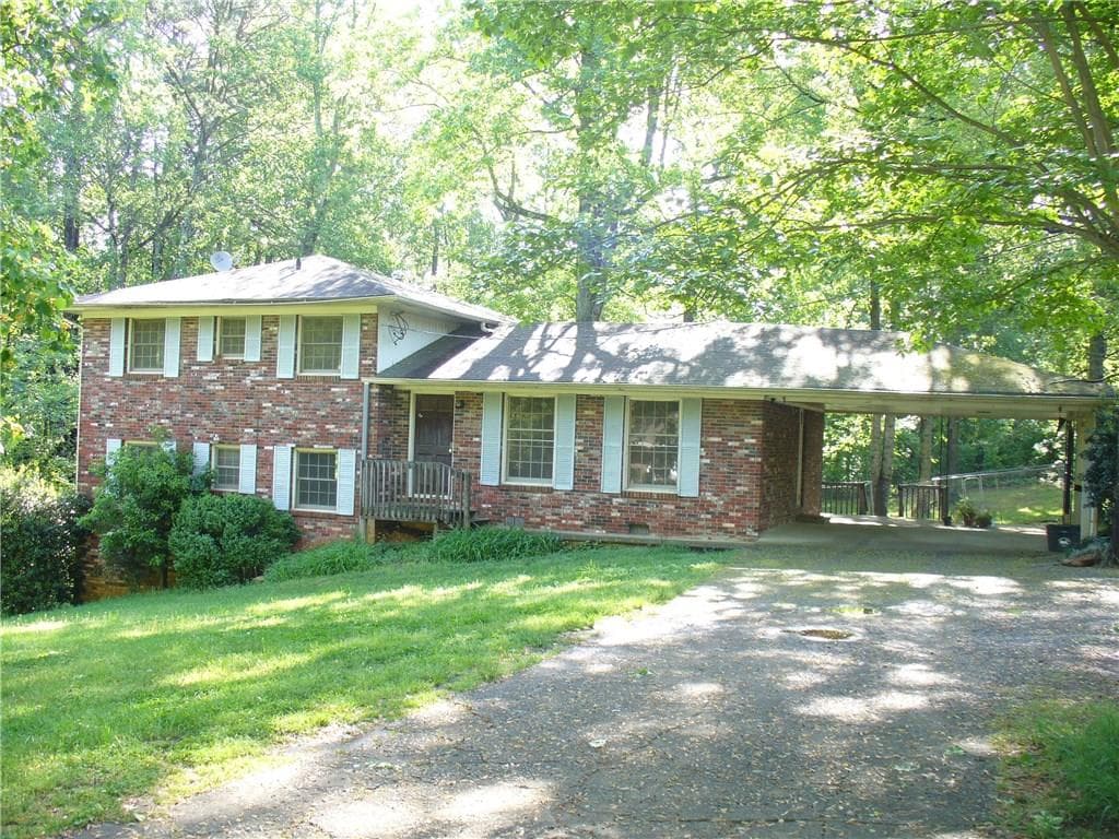 2786 Pine Hill Drive, Kennesaw, GA 30144 — most recent listing photo