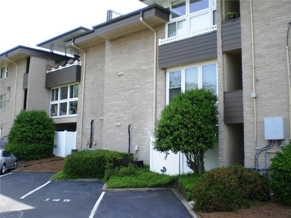 346 Carpenter Drive 45, Atlanta, GA 30328 — most recent listing photo