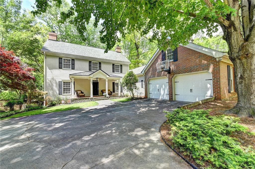 5125 Hampton Lake Drive, Marietta, GA 30068 — most recent listing photo