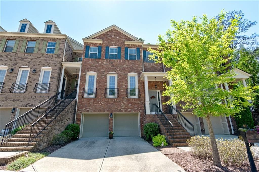 4 bedroom, 4,277 sq ft townhouse sold at 1891 Cedar Glenn Way 1891, Atlanta, GA 30339