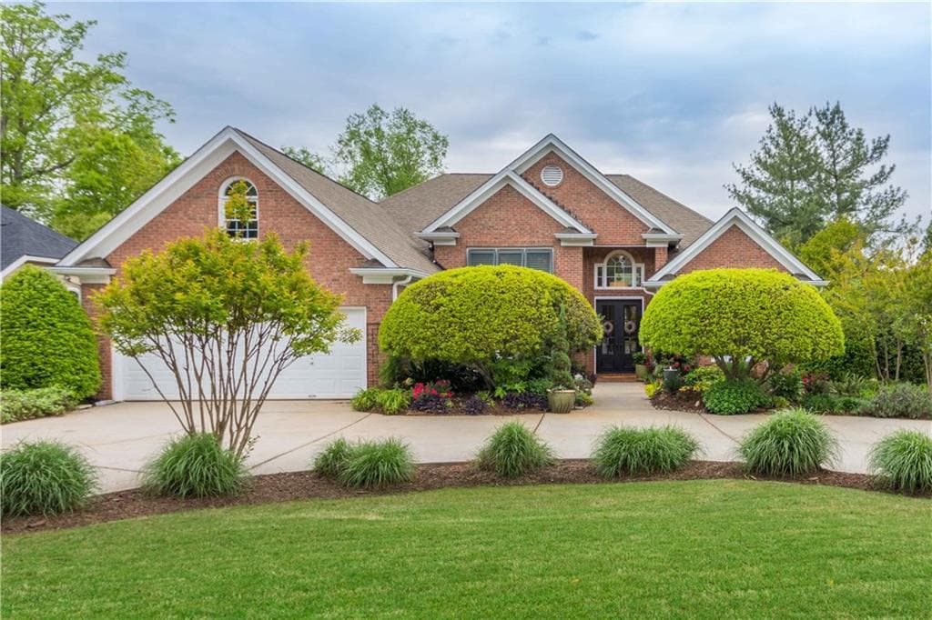 3520 Southmont Court, Cumming, GA 30041 — most recent listing photo