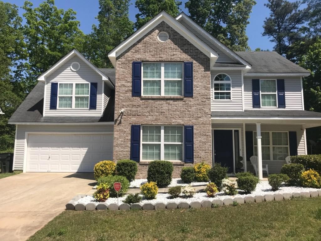 4346 Round Stone Drive, Snellville, GA 30039 — most recent listing photo