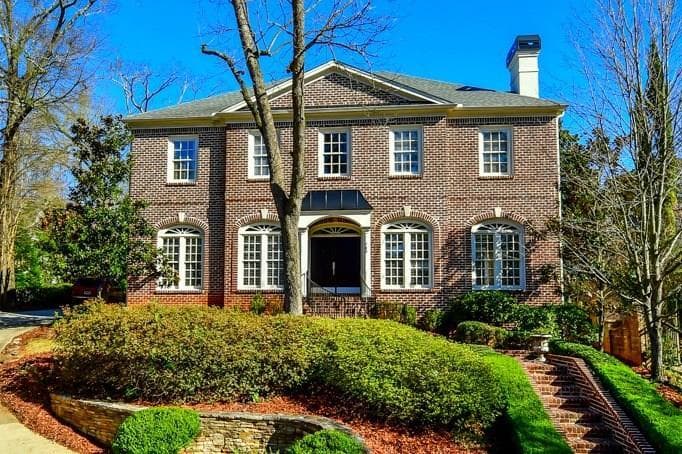 5 bedroom, 4,553 sq ft single family residence sold at 740 E Morningside Drive, Atlanta, GA 30324