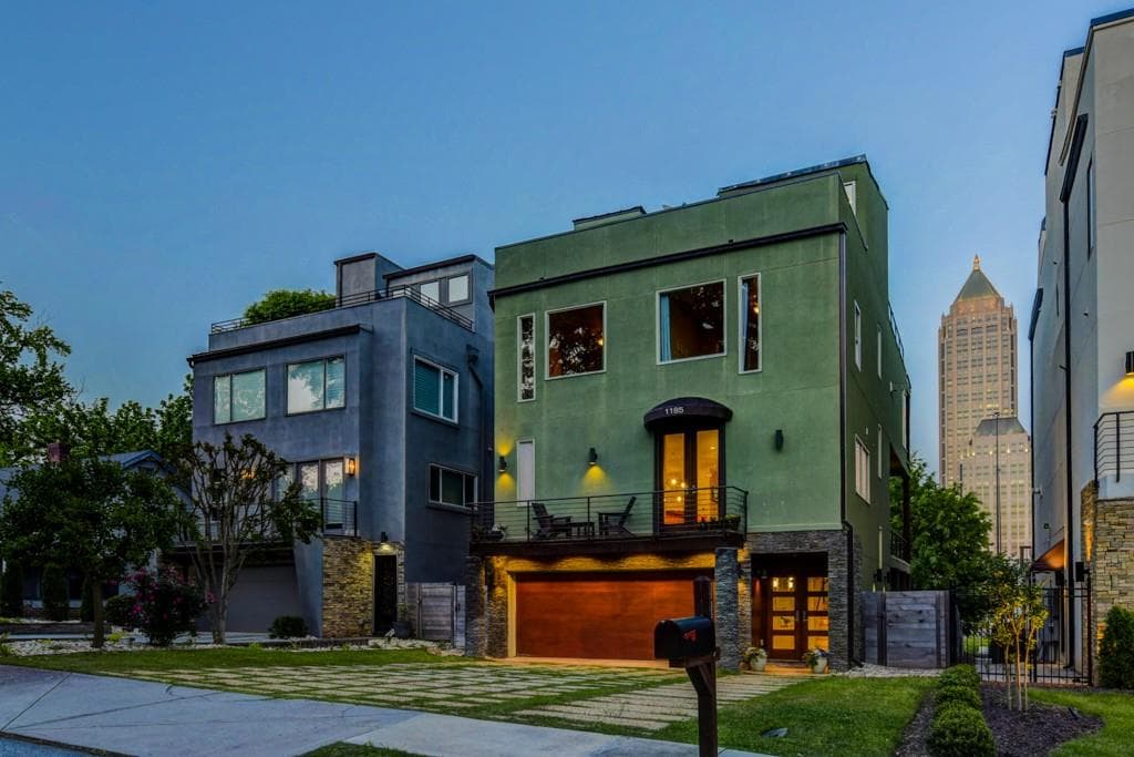 4 bedroom, 3,459 sq ft single family residence sold at 1185 Barnes Street, Atlanta, GA 30318