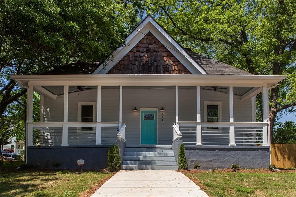 4 bedroom, 2,460 sq ft single family residence sold at 809 Humphries Street, Atlanta, GA 30310