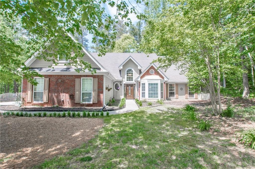 4048 Avonlea Way, Buford, GA 30519 — most recent listing photo