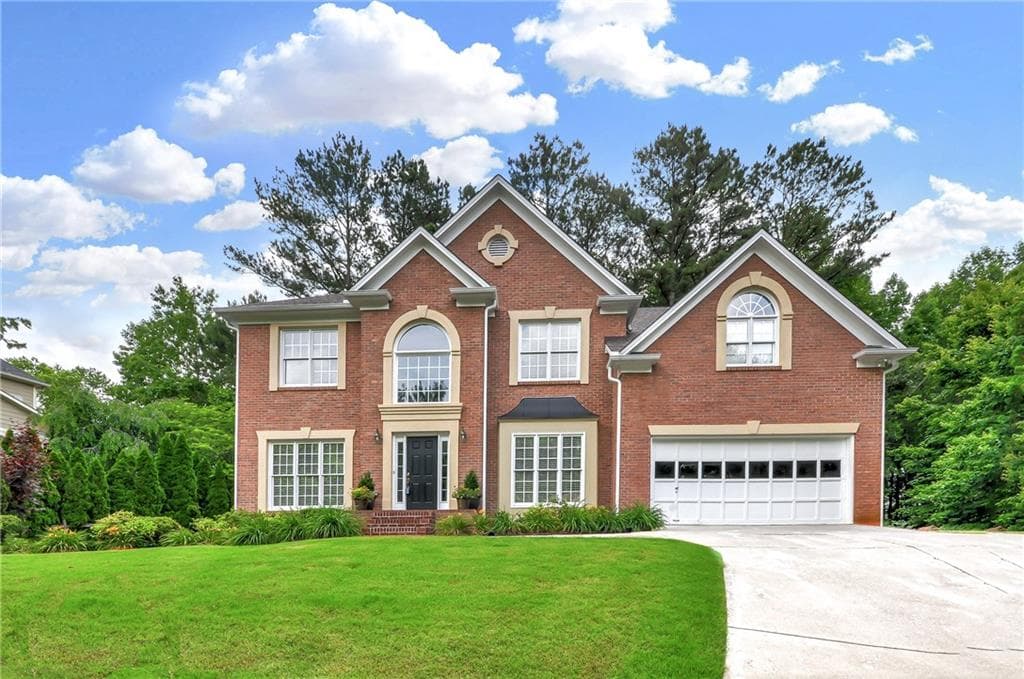 5 bedroom, 3,526 sq ft single family residence sold at 3060 Greens Creek Lane, Alpharetta, GA 30009