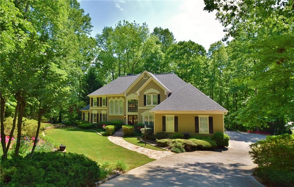 5 bedroom, 6,584 sq ft single family residence sold at 435 Robertson Road, Dawsonville, GA 30534