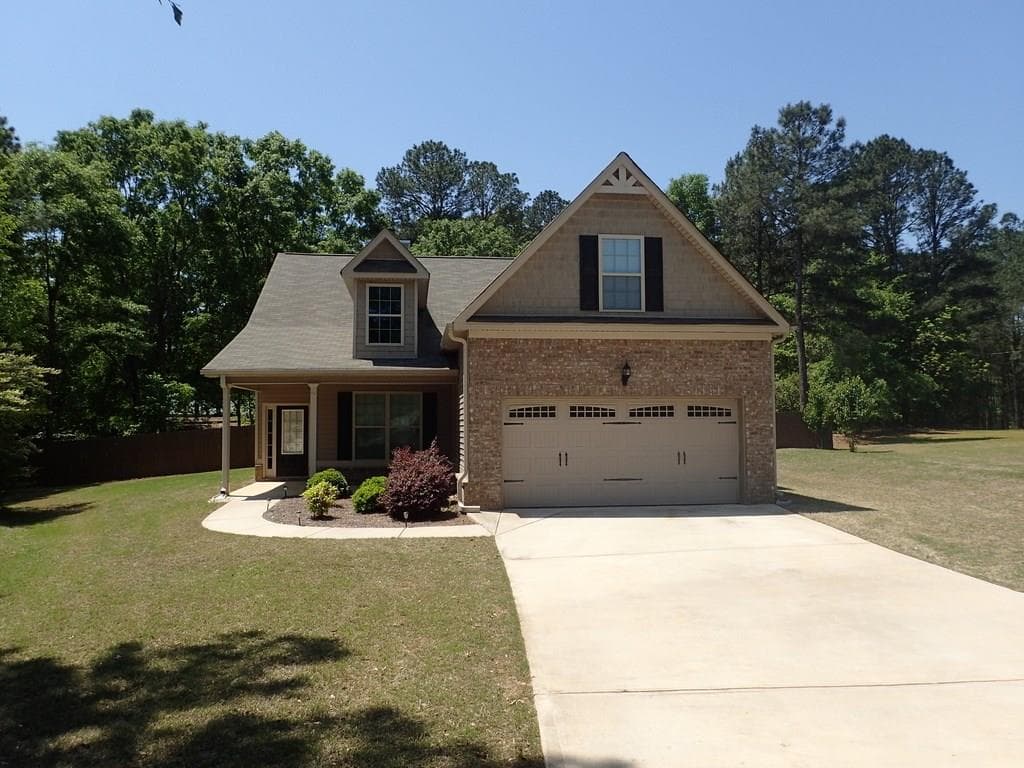 917 Besse Way, Locust Grove, GA 30248 — most recent listing photo