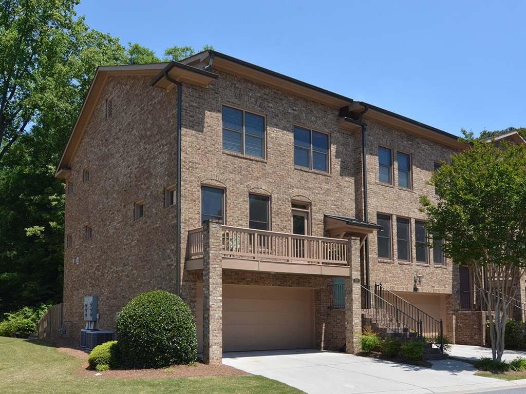 3148 Chestnut Woods Drive 3148, Atlanta, GA 30340 — most recent listing photo
