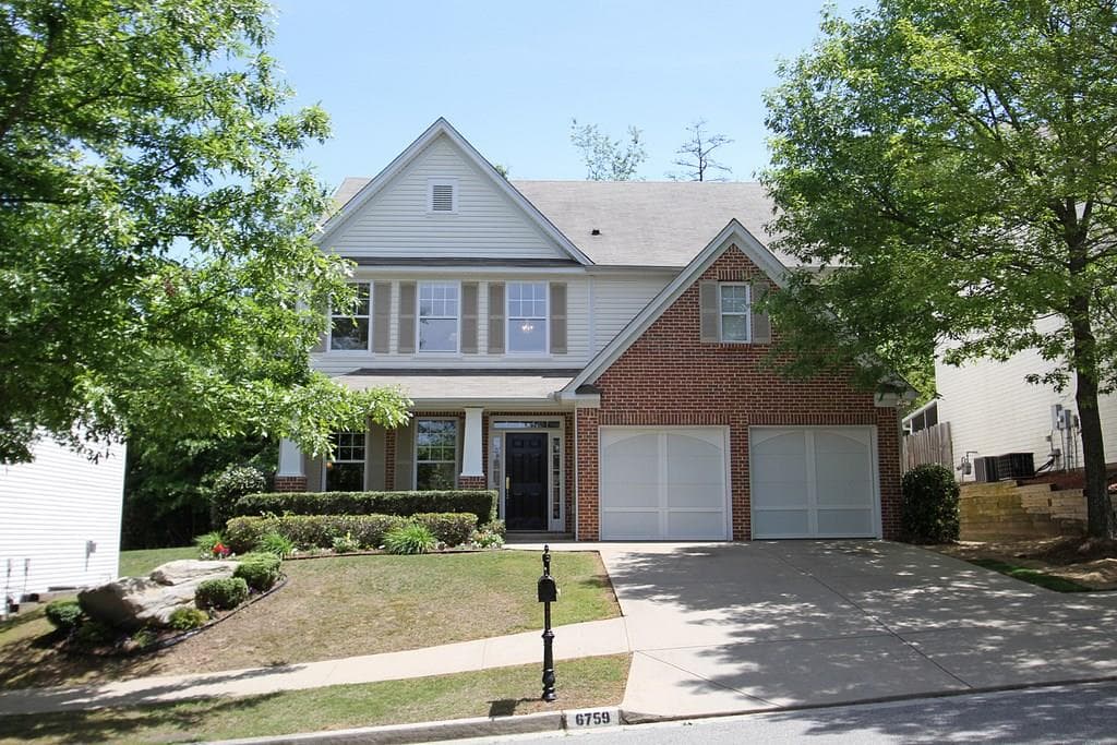 6759 Island Pointe Drive, Buford, GA 30518 — most recent listing photo