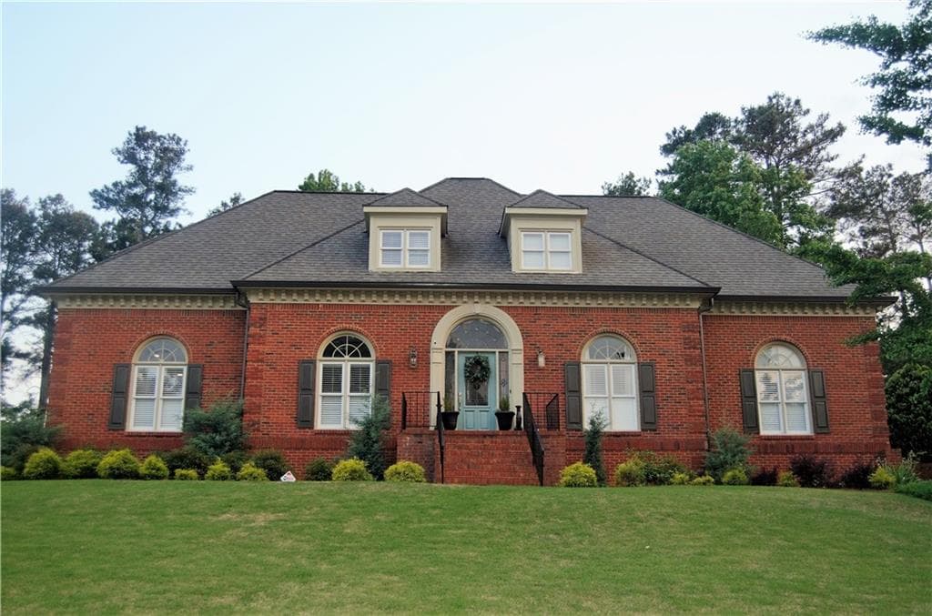 4 bedroom, 3,799 sq ft single family residence sold at 1465 Blyth Walk, Snellville, GA 30078
