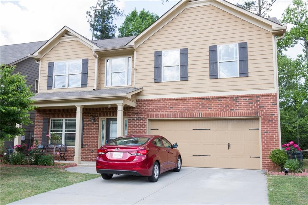 2218 Newbury Oaks Drive, Lawrenceville, GA 30044 — most recent listing photo