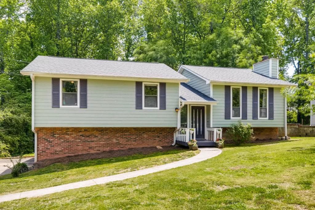 2526 Octavia Lane, Marietta, GA 30062 — most recent listing photo