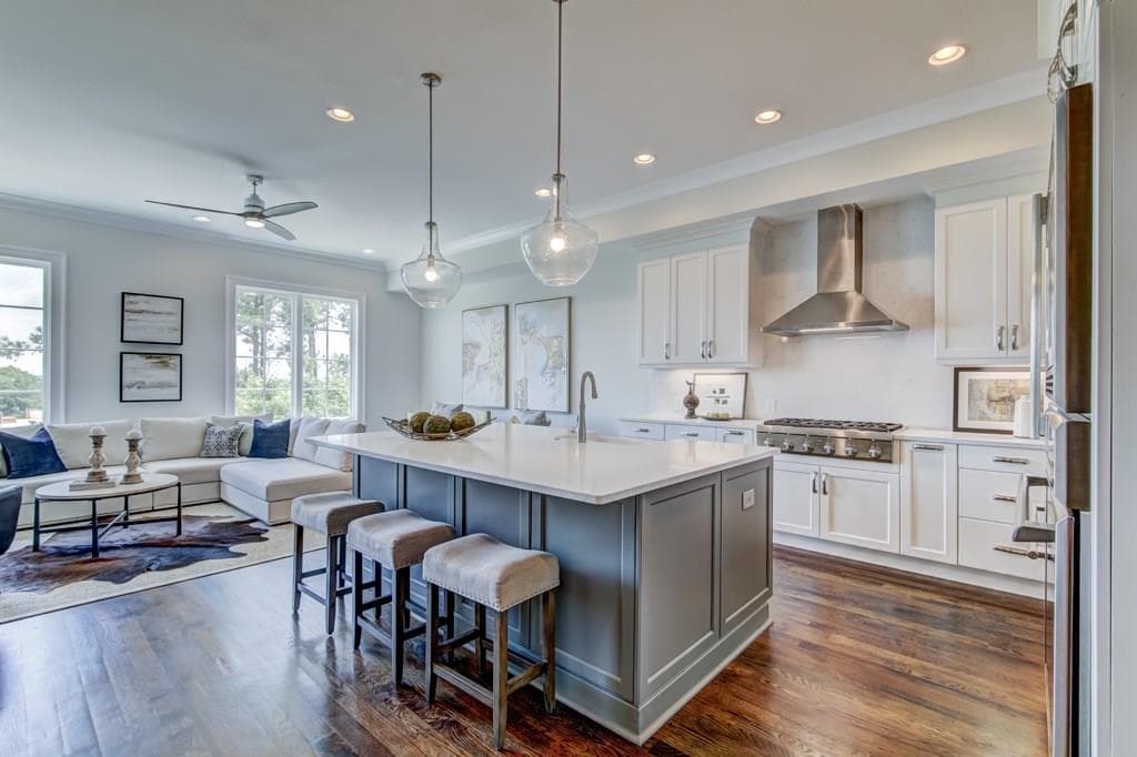 4 bedroom, 3,600 sq ft townhouse sold at 2816 Paces Lookout Lane, Atlanta, GA 30339