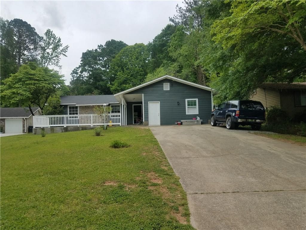 185 Lexington Court, Riverdale, GA 30274 — most recent listing photo