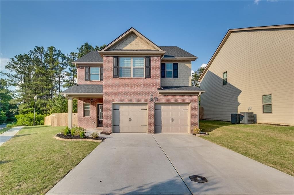 3 bedroom, 2,027 sq ft single family residence sold at 101 Camdyn Circle, Woodstock, GA 30188