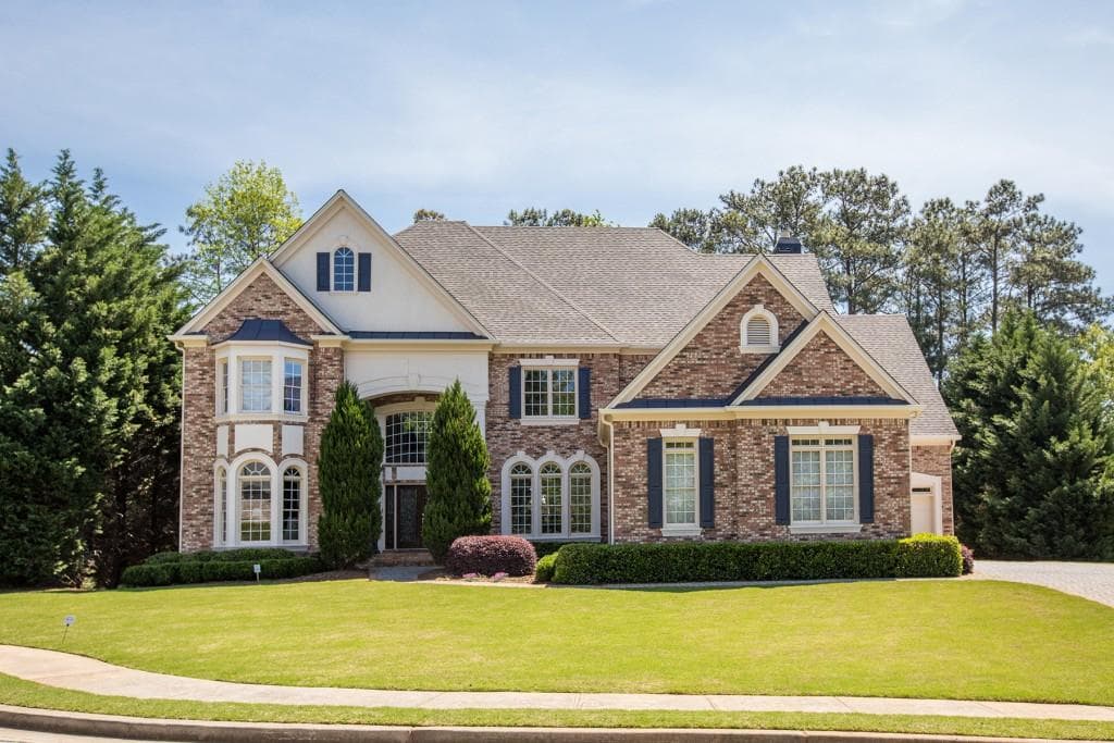 3286 Yorktown Drive, Roswell, GA 30075 — most recent listing photo