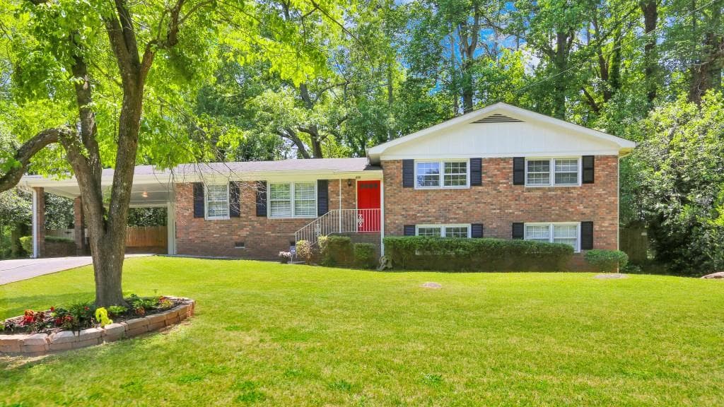 838 Shadybrook Drive, Marietta, GA 30066 — most recent listing photo