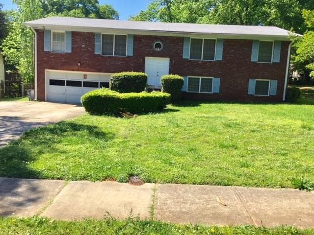 3909 Emerald North Drive, Decatur, GA 30035 — most recent listing photo