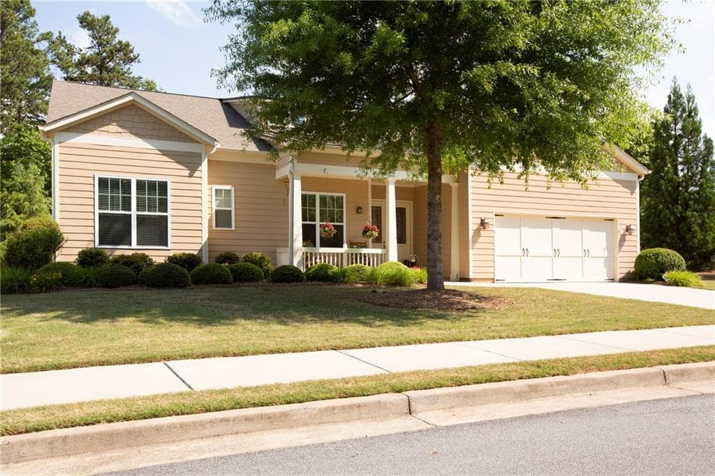 3 bedroom, 3,040 sq ft single family residence sold at 540 Laurel Canyon Parkway, Canton, GA 30114