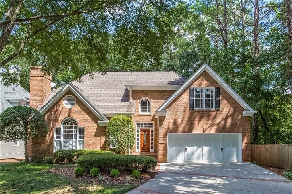 255 Woodchase Close, Sandy Springs, GA 30319 — most recent listing photo