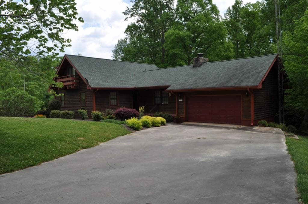 3470 Livingston Road, Gainesville, GA 30501 — most recent listing photo