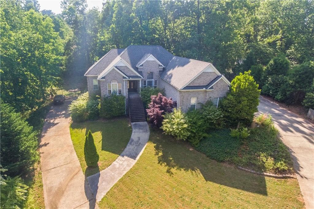 644 Wellington Drive, Winder, GA 30680 — most recent listing photo