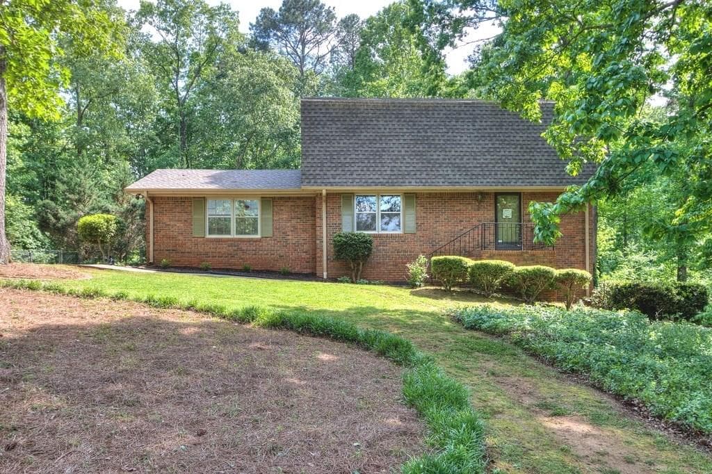 265 Oakridge Drive, Cartersville, GA 30121 — most recent listing photo