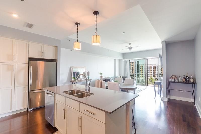 2 bedroom, 1,245 sq ft condominium sold at 1100 Howell Mill Road 308, Atlanta, GA 30318
