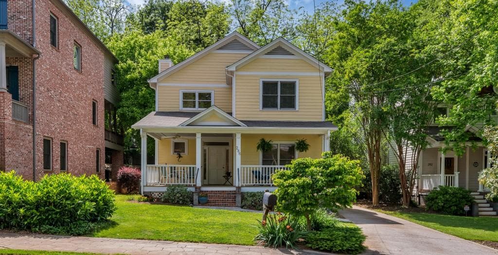 3 bedroom, 1,941 sq ft single family residence sold at 286 Candler Street, Atlanta, GA 30307