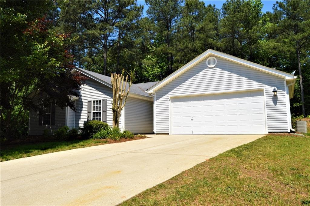1029 Grey Fox Lane, Auburn, GA 30011 — most recent listing photo