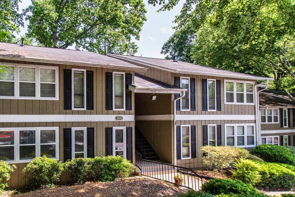 5155 Roswell Road 3, Sandy Springs, GA 30342 — most recent listing photo