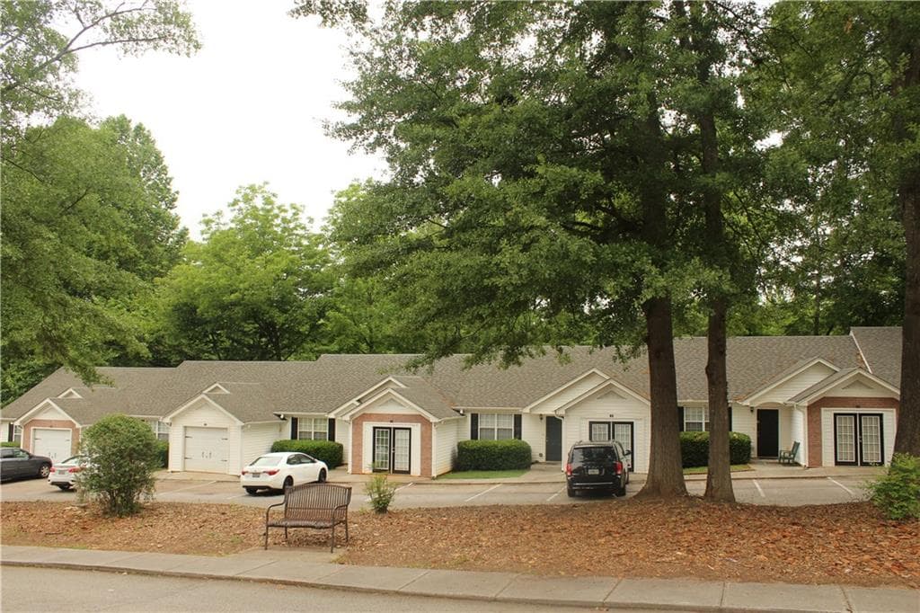 13 bedroom, 876 sq ft townhouse sold at 209 E Wilson Street 11-15, Villa Rica, GA 30180