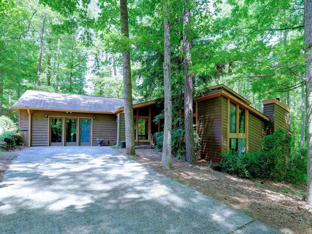 3077 Sycamore Lane, Marietta, GA 30066 — most recent listing photo