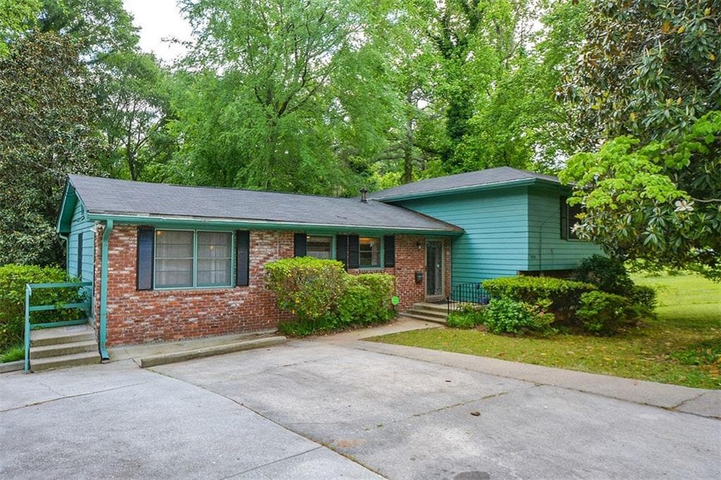 2525 Dresden Drive, Chamblee, GA 30341 — most recent listing photo