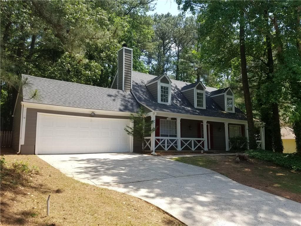 135 Barrington Drive, Roswell, GA 30076 — most recent listing photo