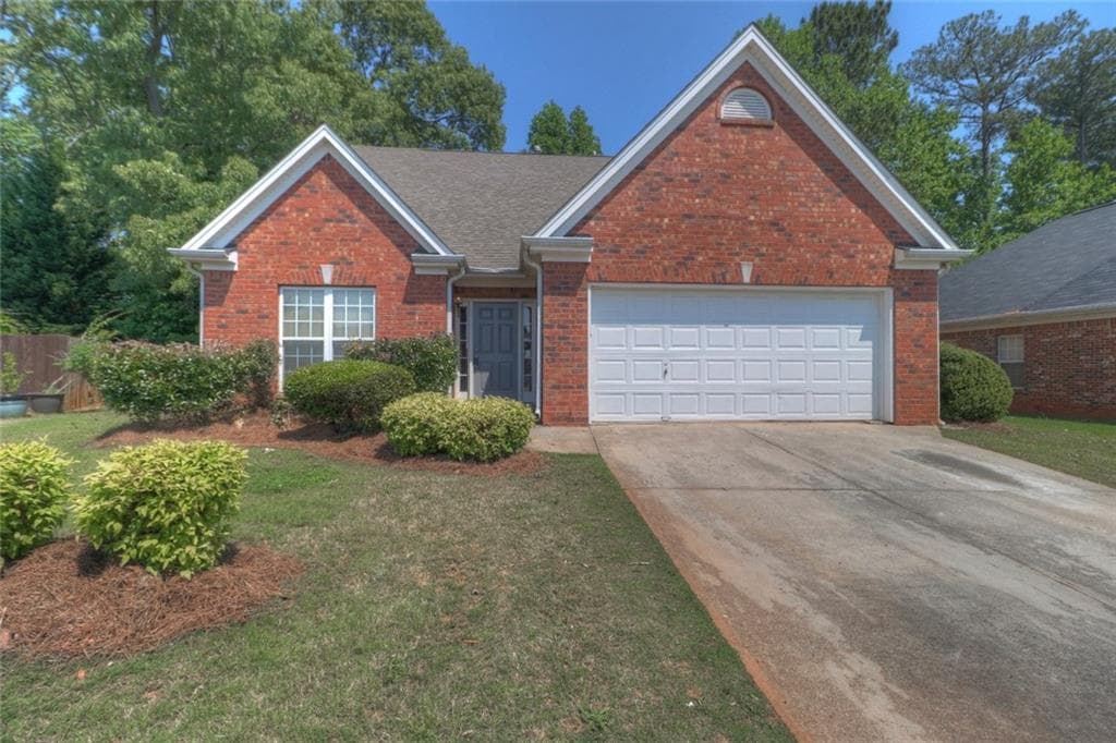 880 Livery Circle, Lawrenceville, GA 30046 — most recent listing photo