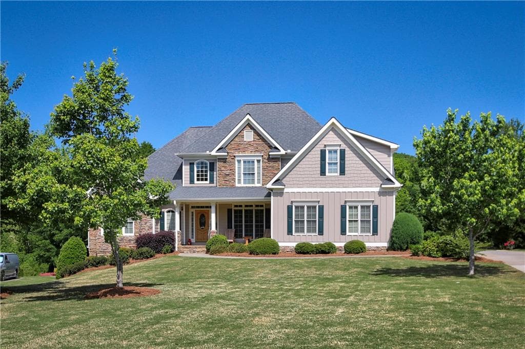 5 bedroom, 3,416 sq ft single family residence sold at 116 Royal Oaks Drive, Canton, GA 30115